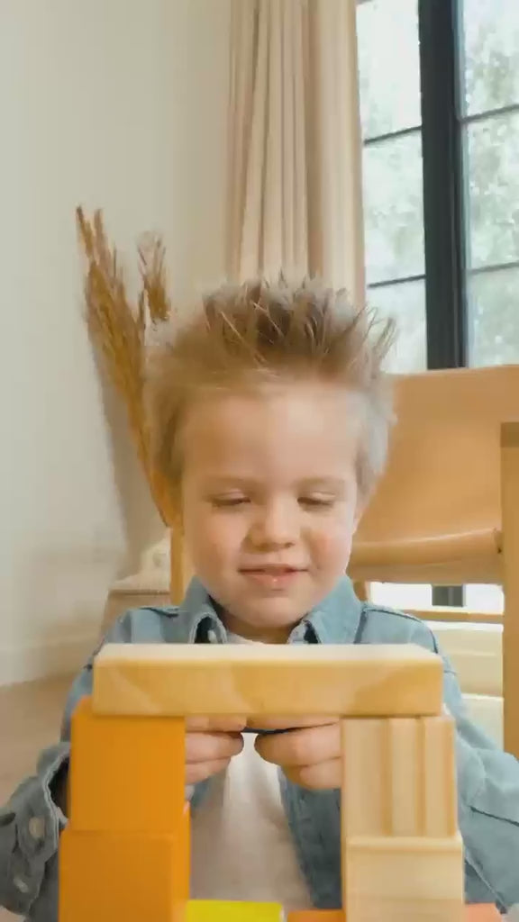 Voiture électrique Gyroor GNU 2-en-1 pour enfants